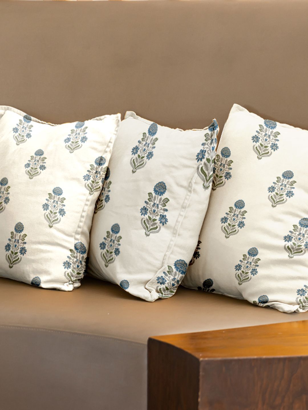 URBAN SPACE Blue & Cream-Coloured 3 Pieces Floral Printed Cotton Square Cushion Covers
