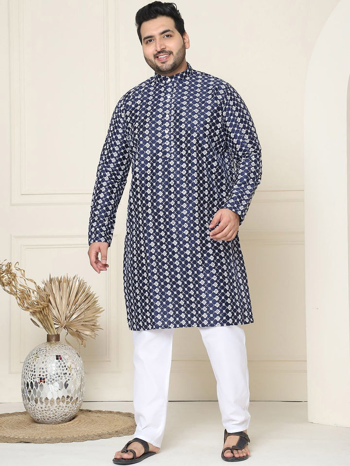 SOJANYA PLUS Ethnic Motifs Embroidered Thread Work Band Collar Straight Kurta With Pyjamas