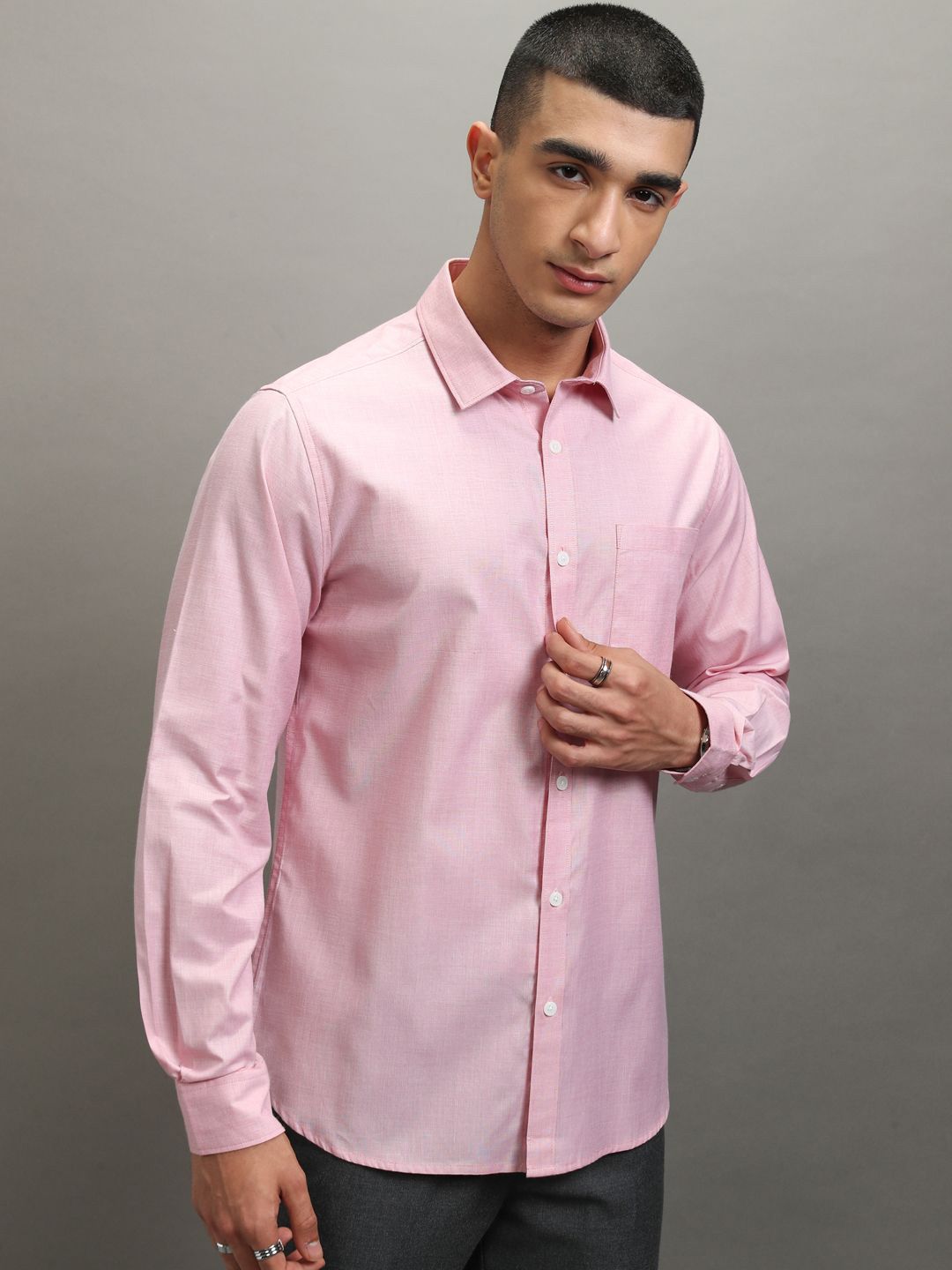 Highlander Men Solid Formal Slim Fit shirt