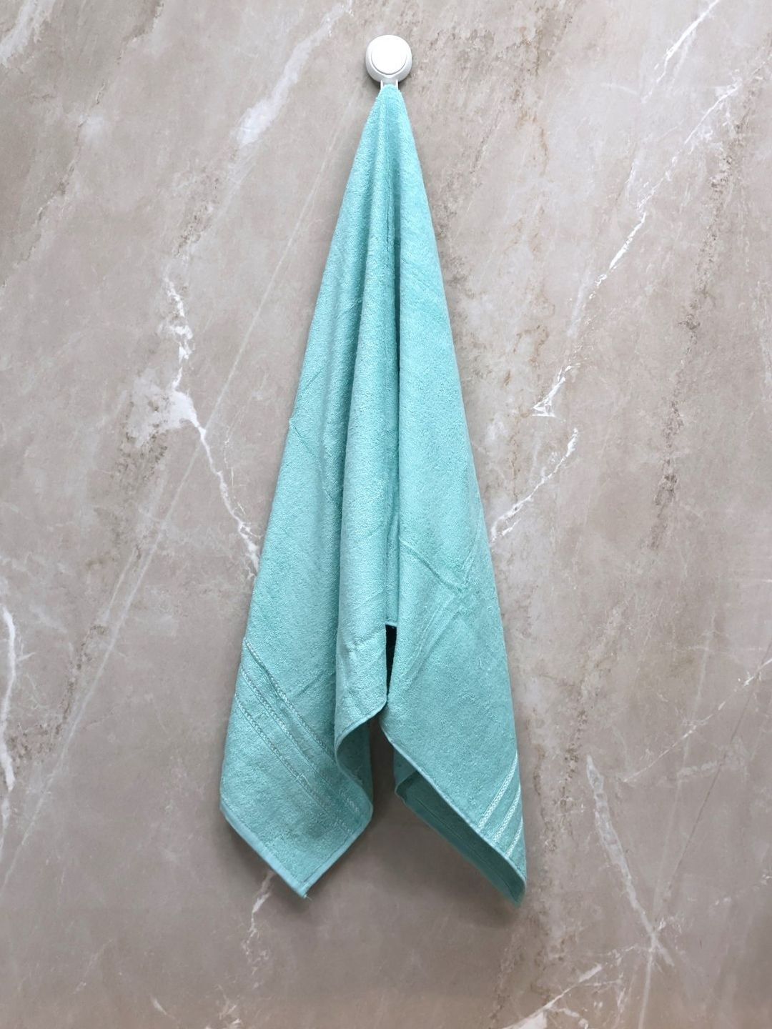BOMBAY DYEING Flora Lavender 1 Pcs 400 GSM Pure Cotton Solid Bath Towel