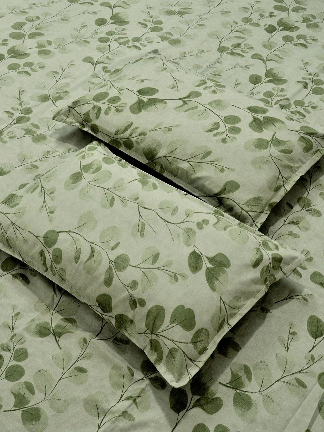 Myntra Elegant Homes Green Floral 300 TC King Double Bedsheet dengan 2 Sarung Bantal