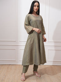 Vishudh Women Ethnic Motifs Embroidered Regular Kurta with Trousers & With Dupatta