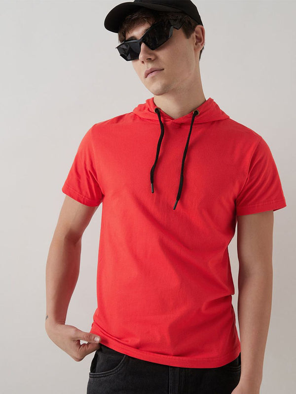 Bewakoof Men Hooded T-shirt