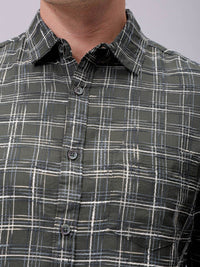 The Indian Garage Co Men Slim Fit Opaque Checked Casual Shirt