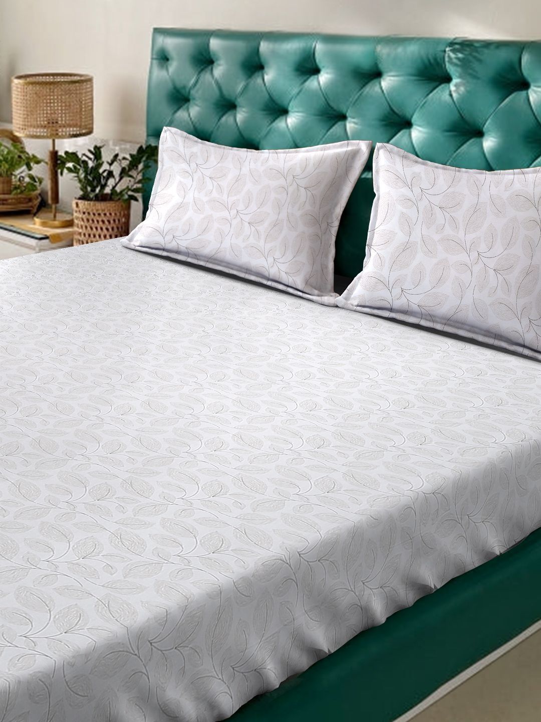 Myntra Elegant Homes White Floral 400 TC Bedsheet with 2 Pillow Covers