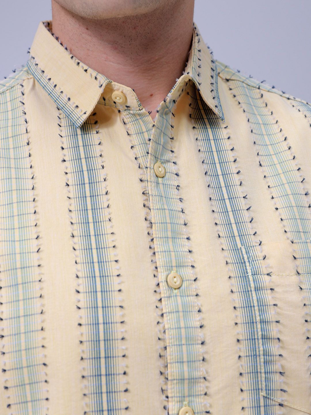 The Indian Garage Co Men Slim Fit Spread Collar Textured Cotton Casual Shirt
