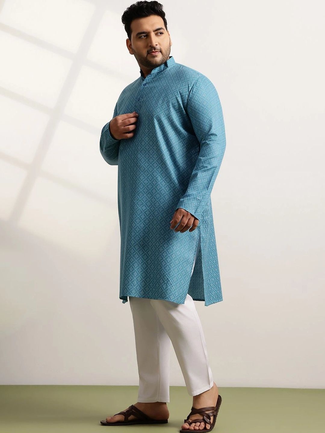 SOJANYA PLUS Men Printed Regular Kurta with Trousers