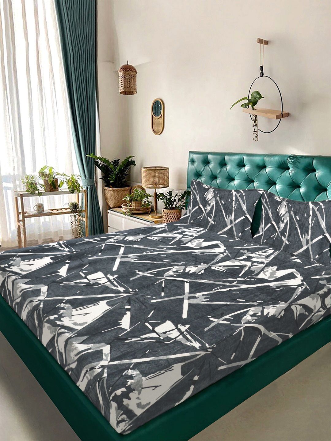 KLOTTHE Grey Geometric Printed Flat 300 TC Woolen King Double Bedsheet With 2 Pillow Cover