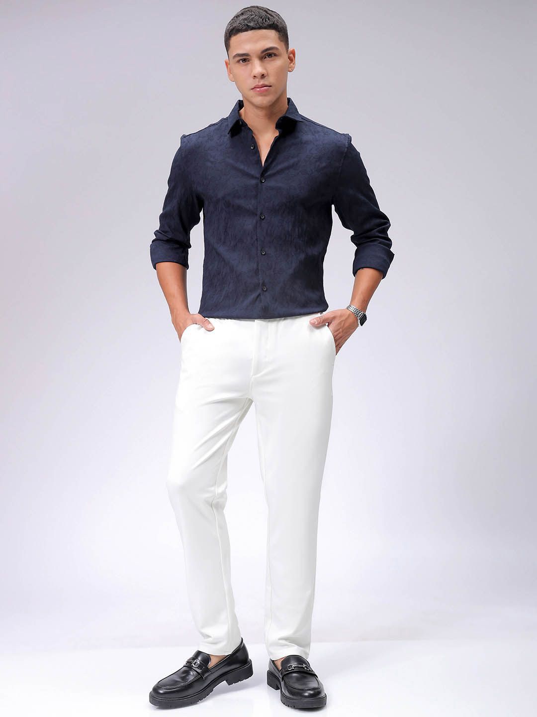 The Indian Garage Co Men Slim Fit Textured Jacquard Resortwear Shirt