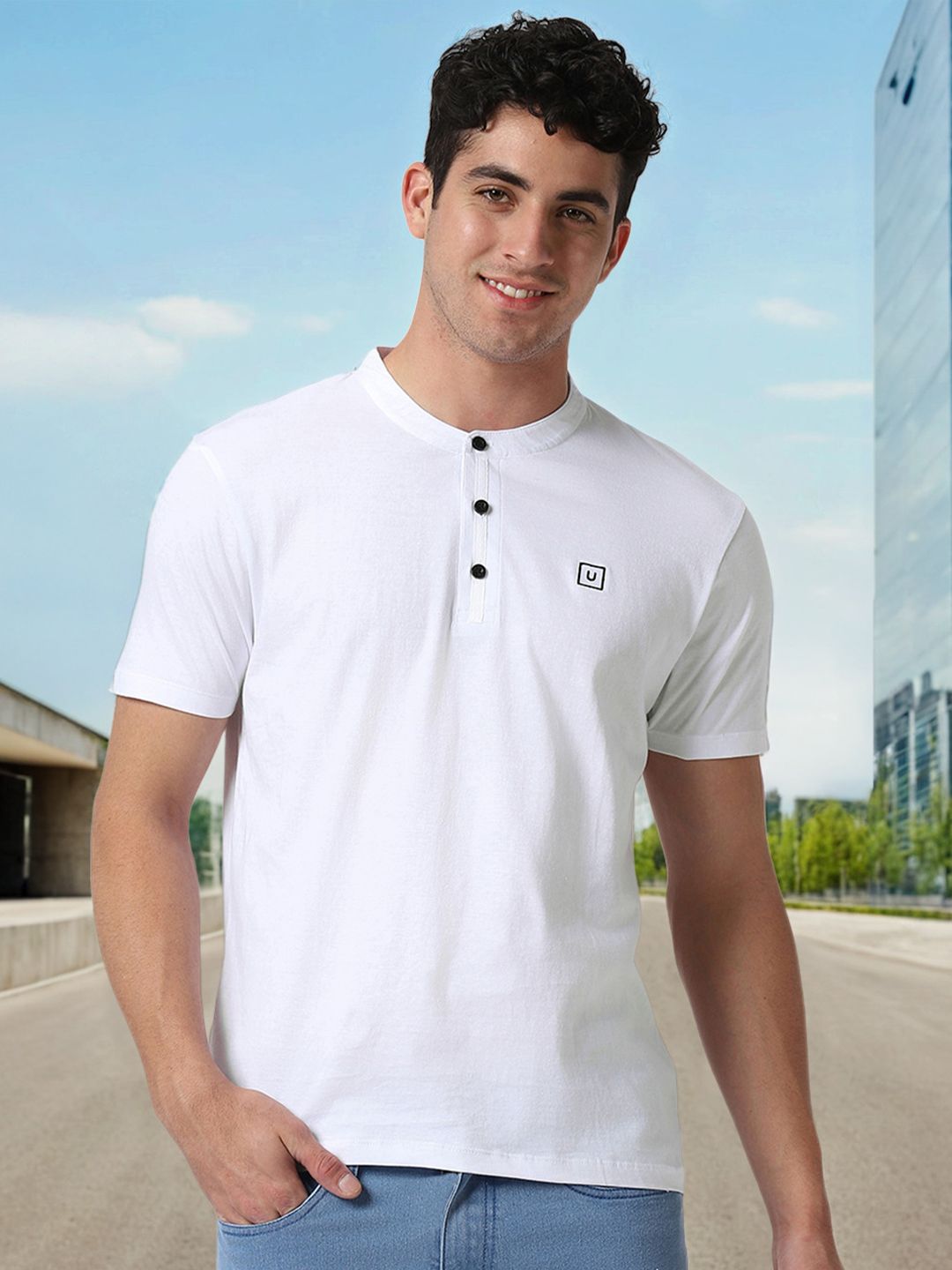 Urbano Fashion Men White Solid Mandarin Collar Pure Cotton T-shirt
