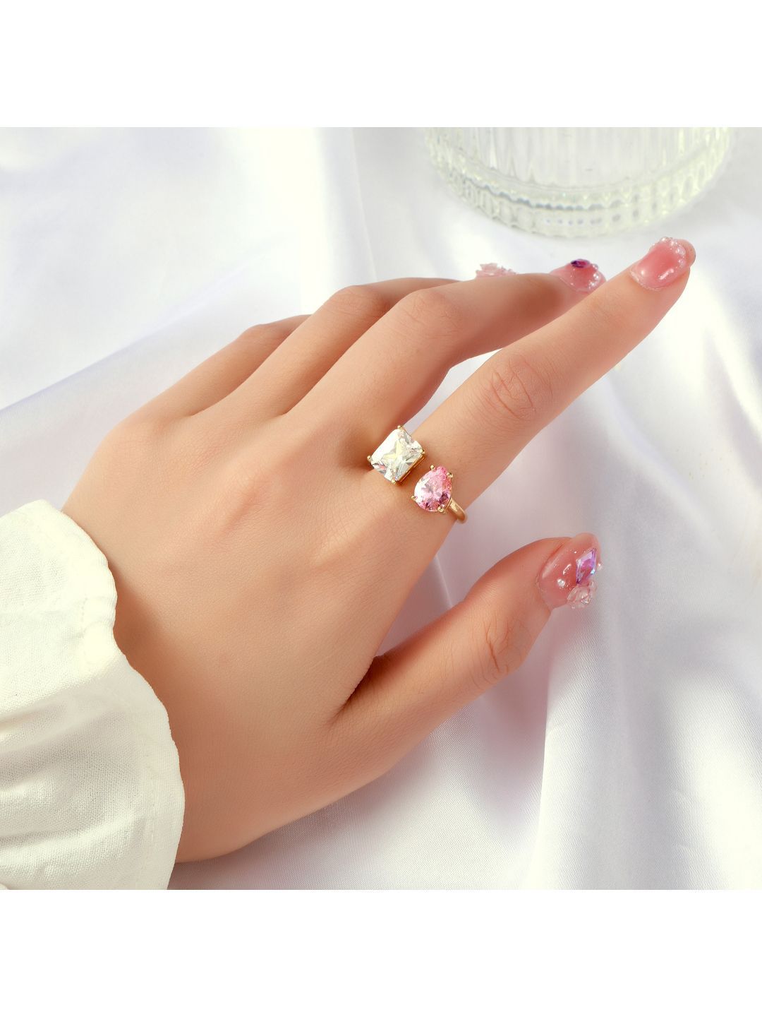 SALTY Mesmerize Toi-et-Moi Golden Ring For Women & Girls Finger Ring Jewellery Accessories