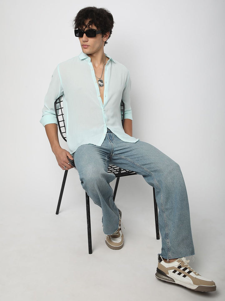 VASTRADO Men Classic Spread Collar Solid Slim Fit Casual Shirt