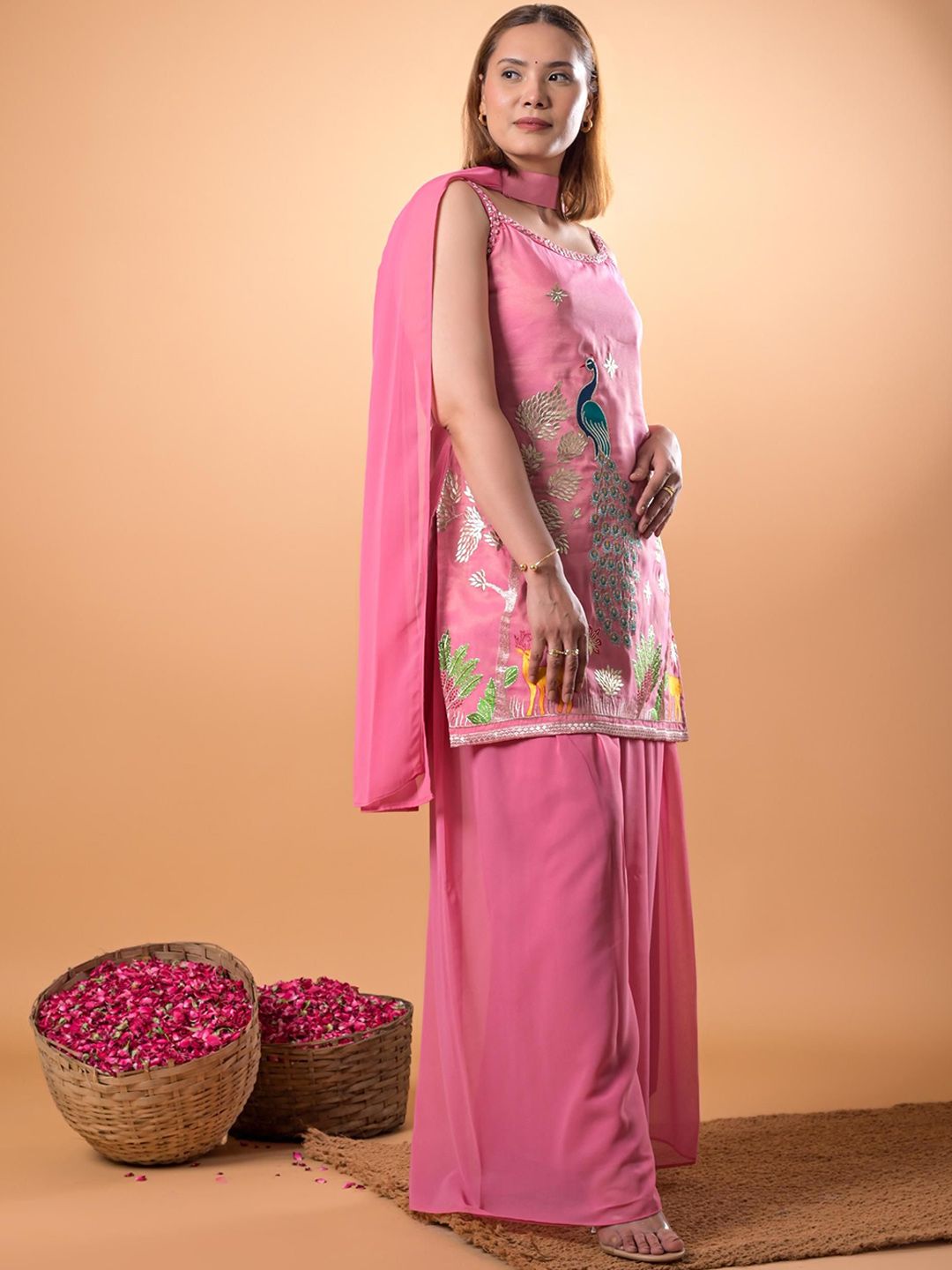 Mamicha Women Ethnic Motifs Regular Pure Cotton Kurti with Palazzos & Dupatta