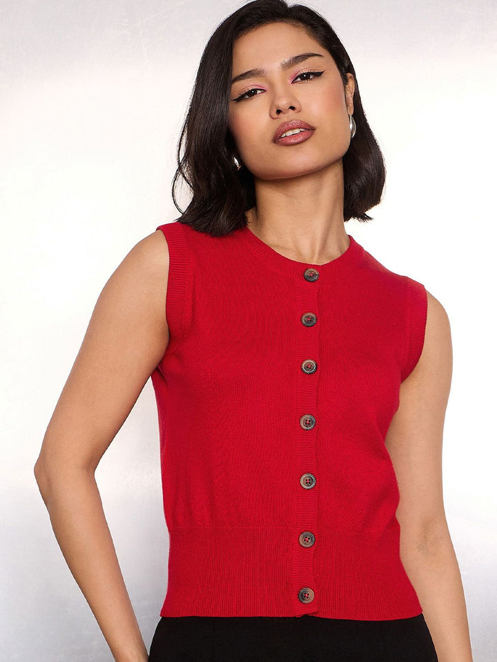 SASSAFRAS Knited Round Neck Button Down Top