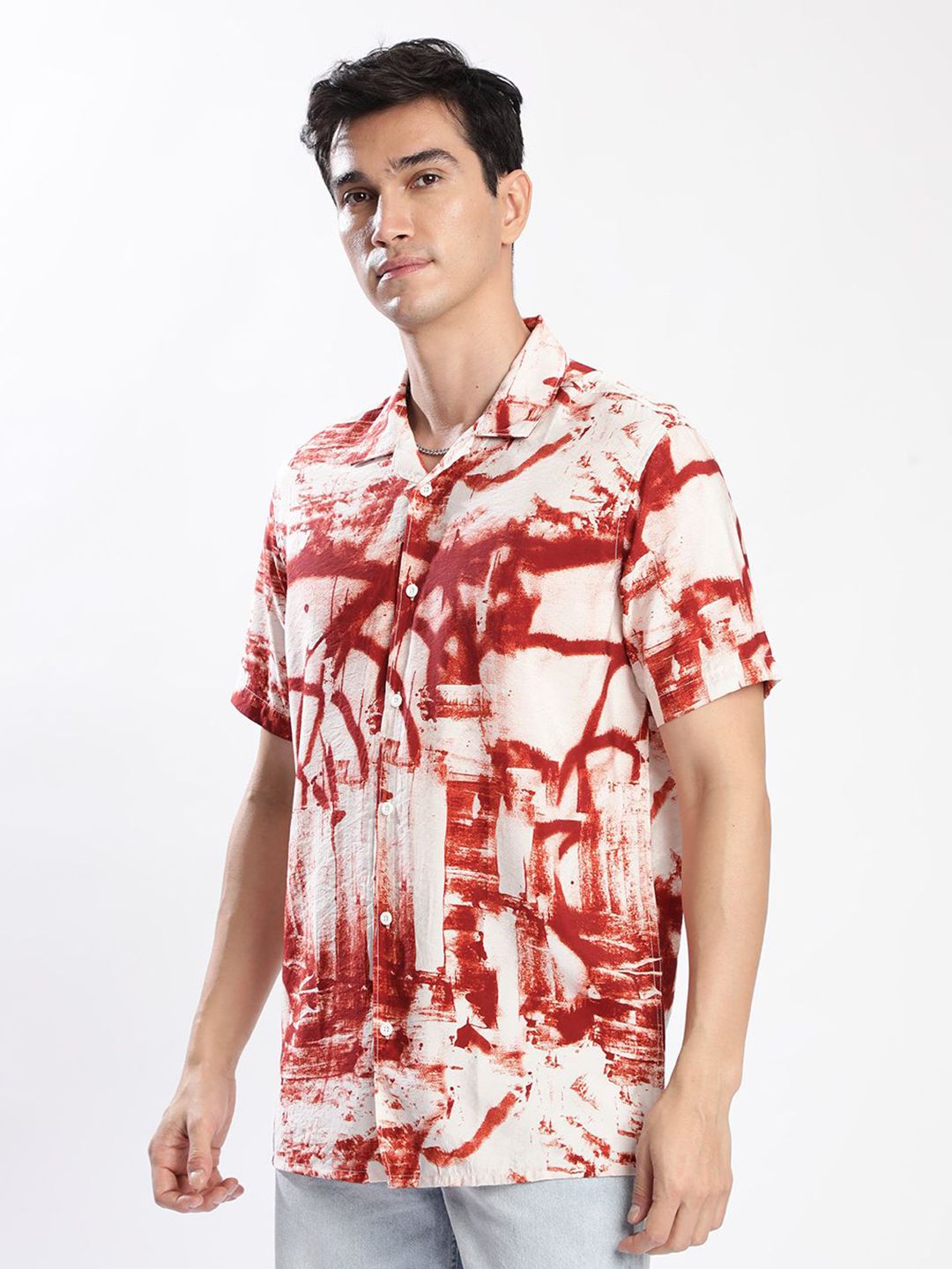 Bene Kleed Men Cuban Collar Abstract Printed  Casual Shirts