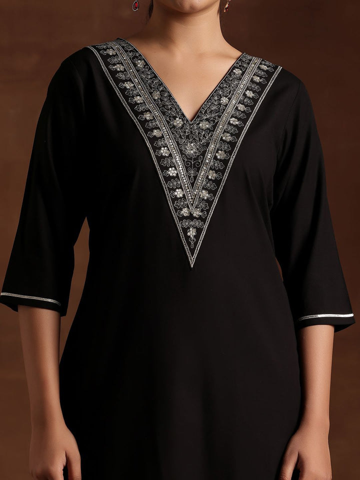 Libas Floral Yoke Design Straight Kurta