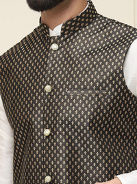 SOJANYA Mandarin Collar Silk Cotton Straight Kurta dengan jaket Churidar & Nehru