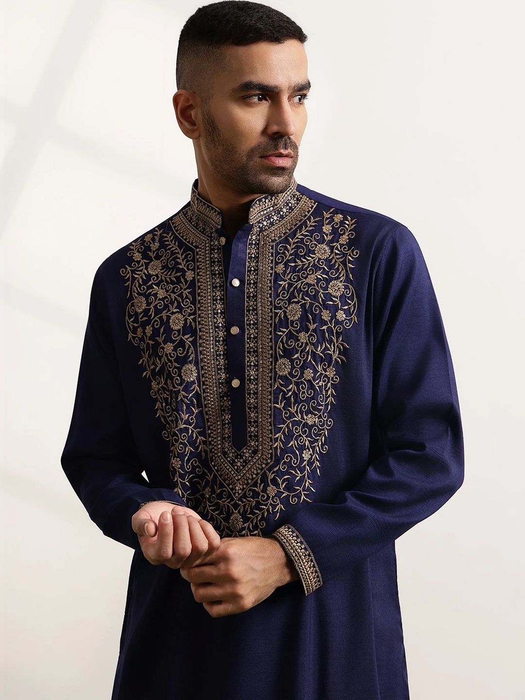 Anouk Men Ethnic Motifs Embroidered Regular Thread Work Kurta with Pyjamas