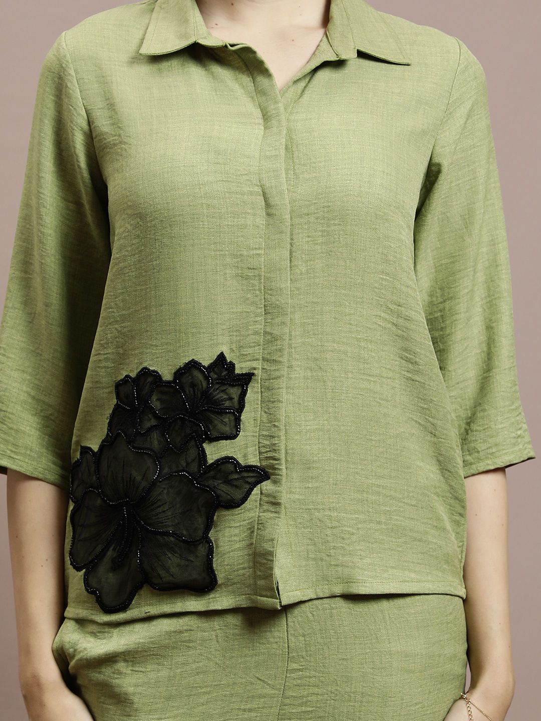 Athena Embellished Linen Shirt With Trousers