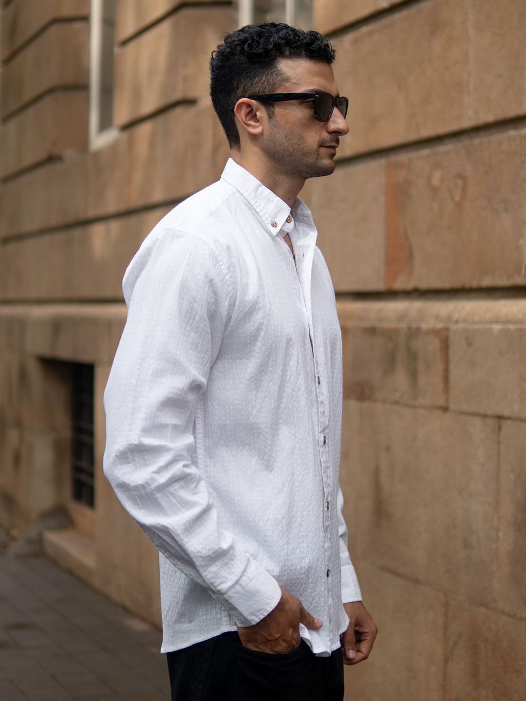 Powerlook Men Slim Fit Solid Button-Down Collar Cotton Casual Shirt