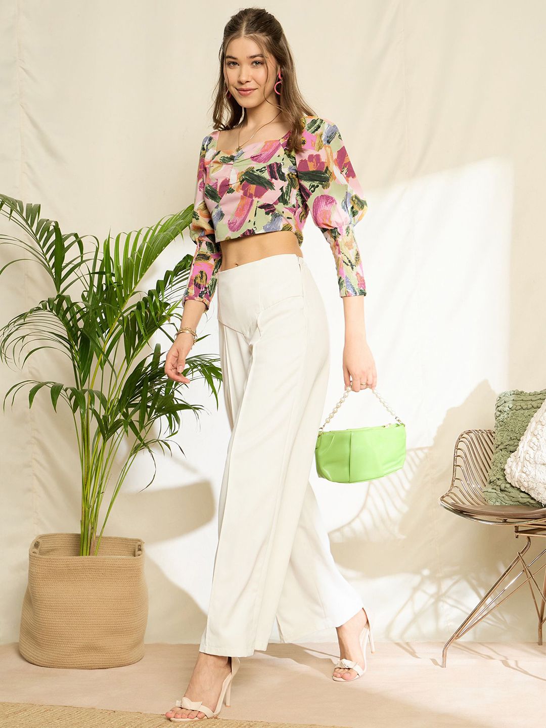 Berrylush Women Print Sweetheart Neck Puff Sleeve Crop Top