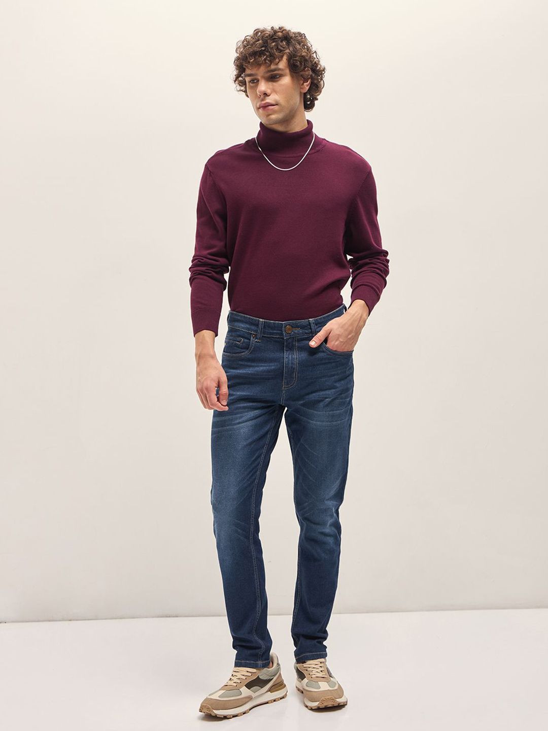 THE BEAR HOUSE Men Slim Fit Light Fade Stretchable Jeans