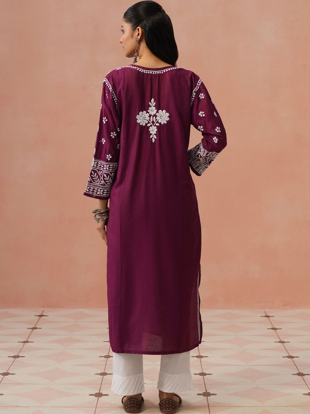 House of Chikankari Women Embroidered Chikankari Chanderi Silk Kurta