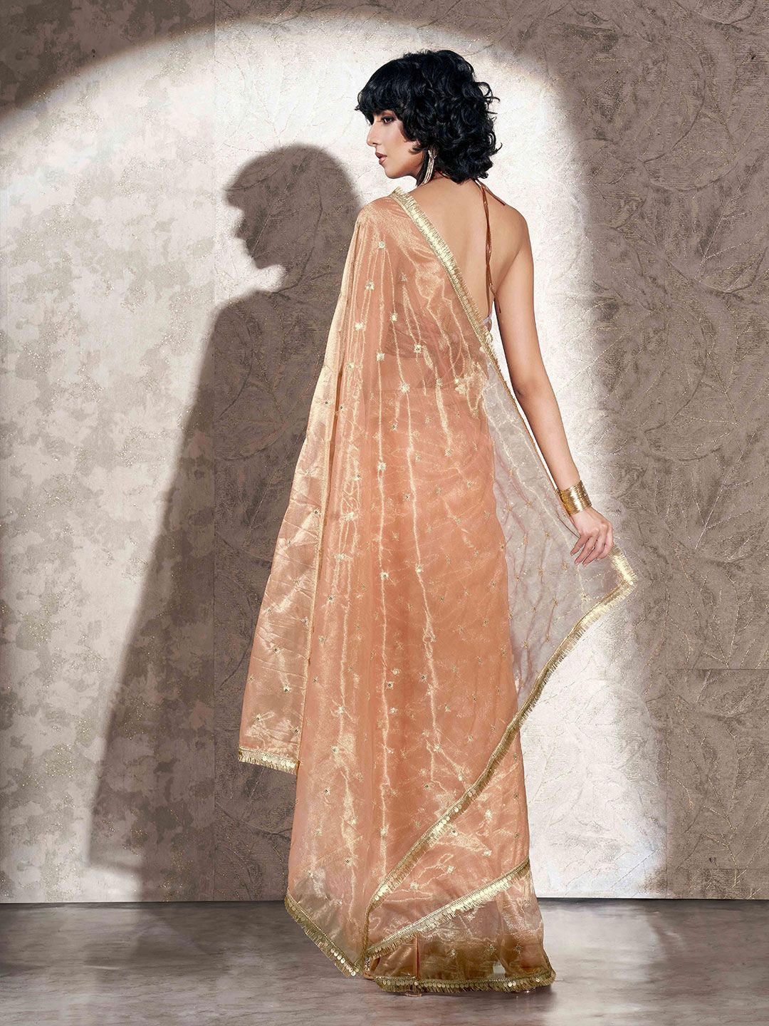 Tikhi Imli Ethnic Motifs Sequinned Net Saree