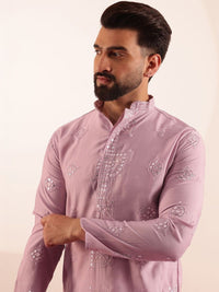 SOJANYA Men Embroidered Mirror Work Kurta