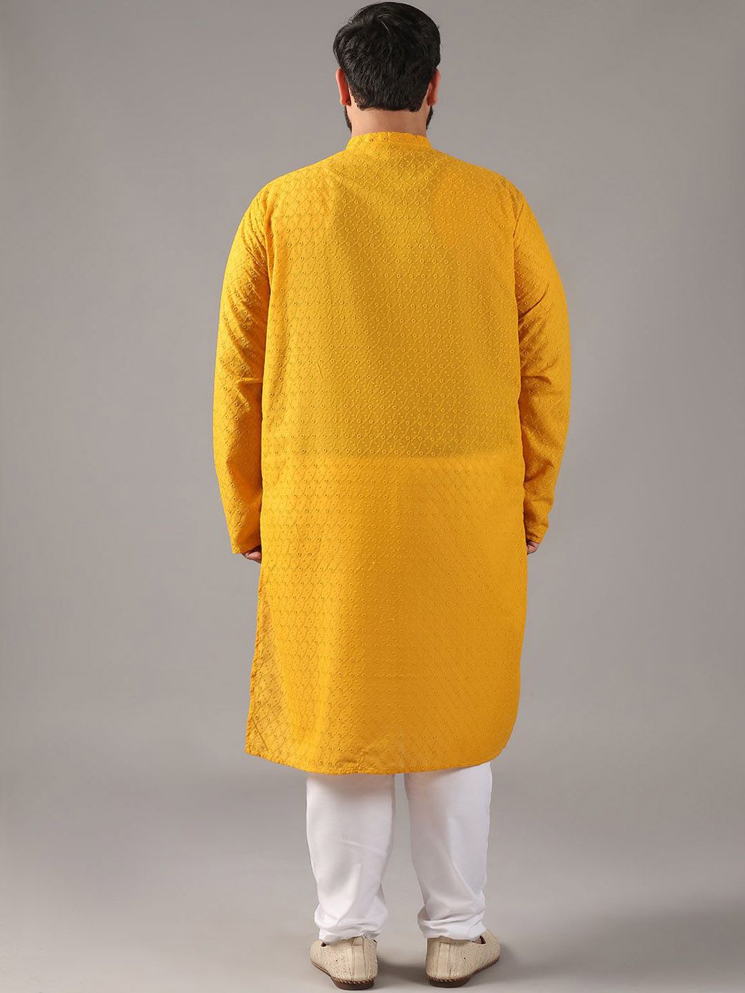SOJANYA PLUS Plus Size Men Ethnic Motifs Embroidered Pure Cotton Kurta With Pyjamas