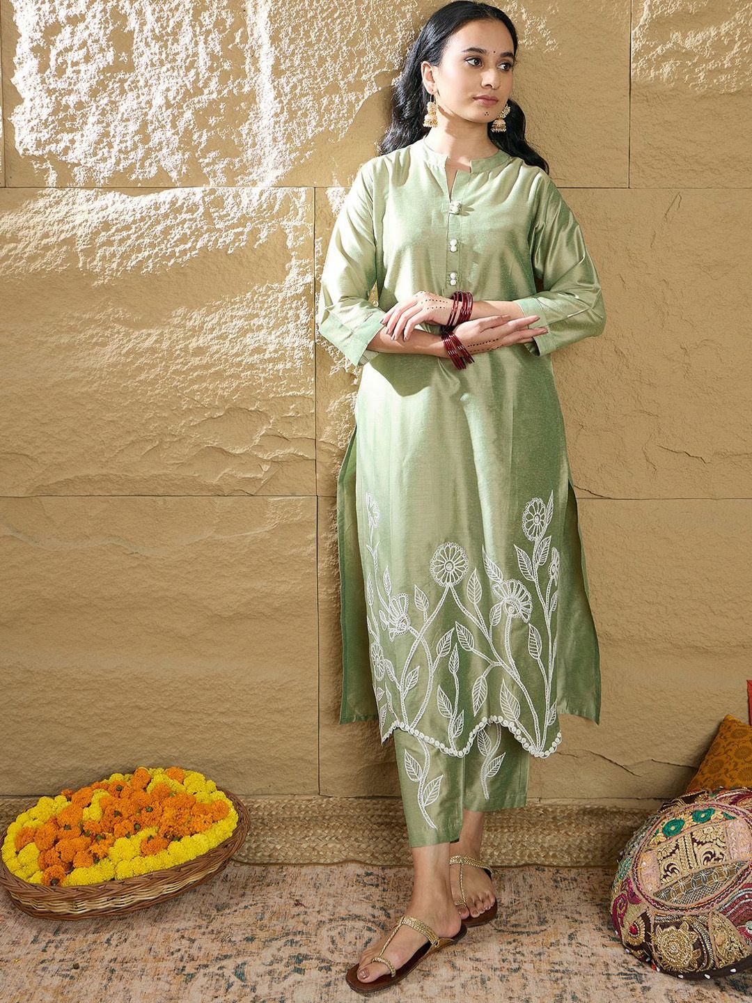 Indo Era Women Floral Embroidered Regular Thread Work Kurta with Trousers
