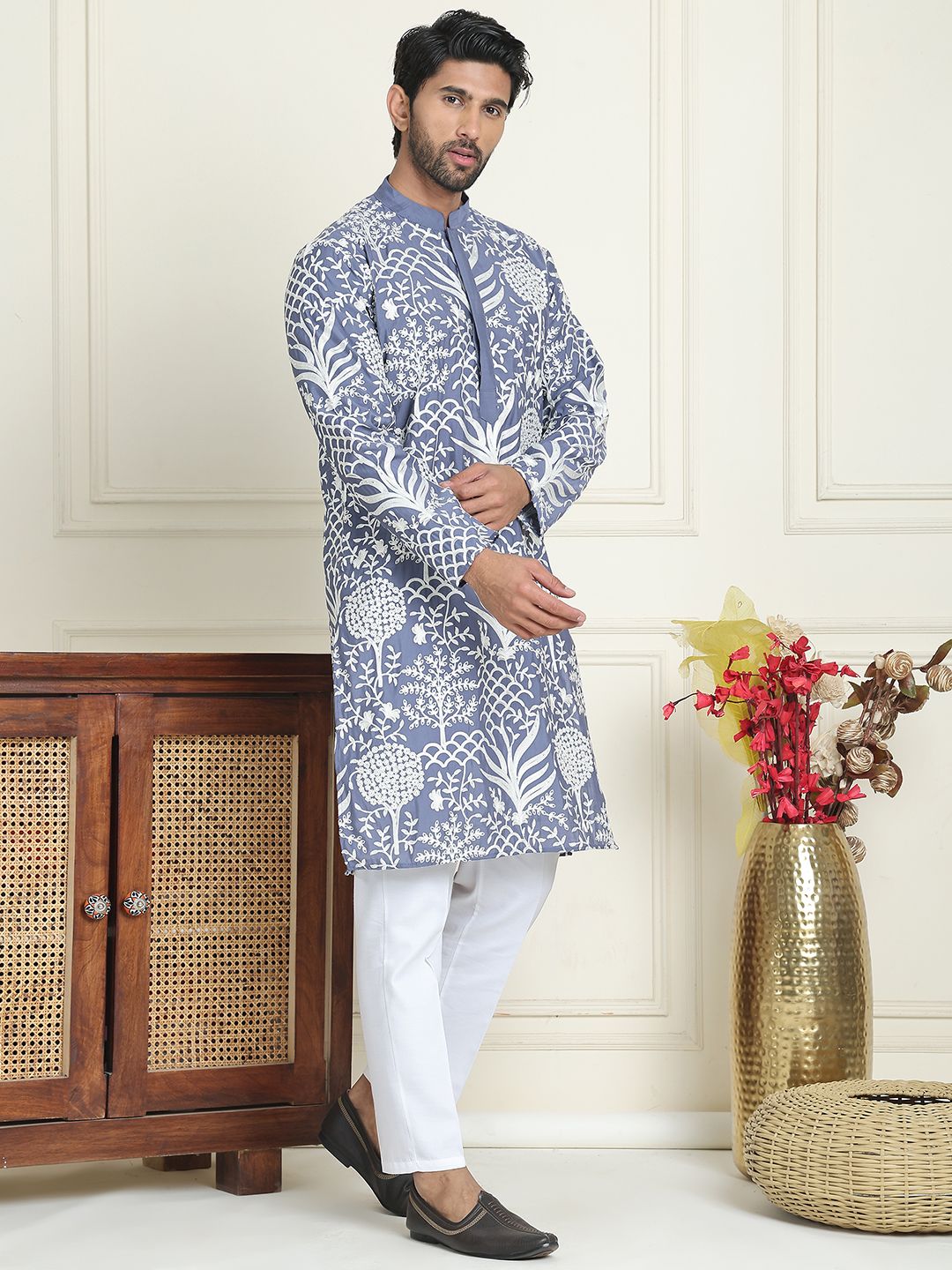Jompers Floral Embroidered Thread Work Mandarin Collar Straight Kurta With Pyjamas
