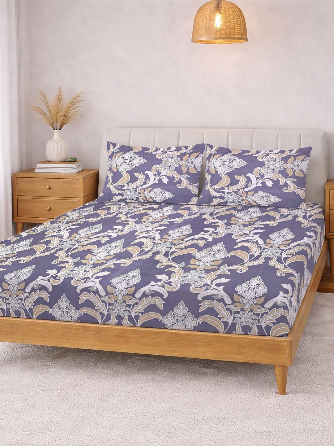 KLOTTHE Purple Floral Printed 300 TC Cadar King