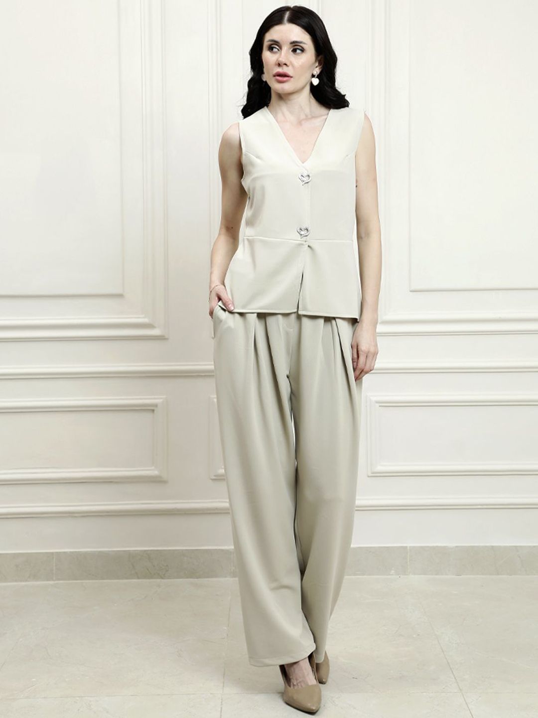 Athena v-neck cakeraman dengan seluar co-ords