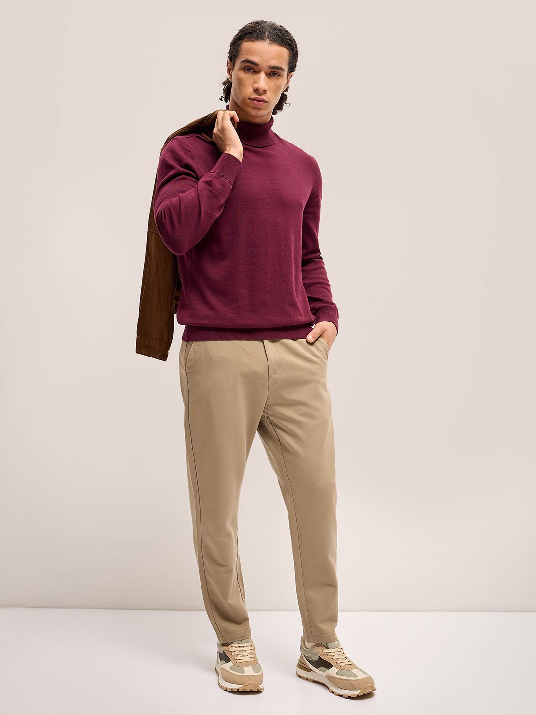 THE BEAR HOUSE Men Solid Turtle Neck T-Shirt