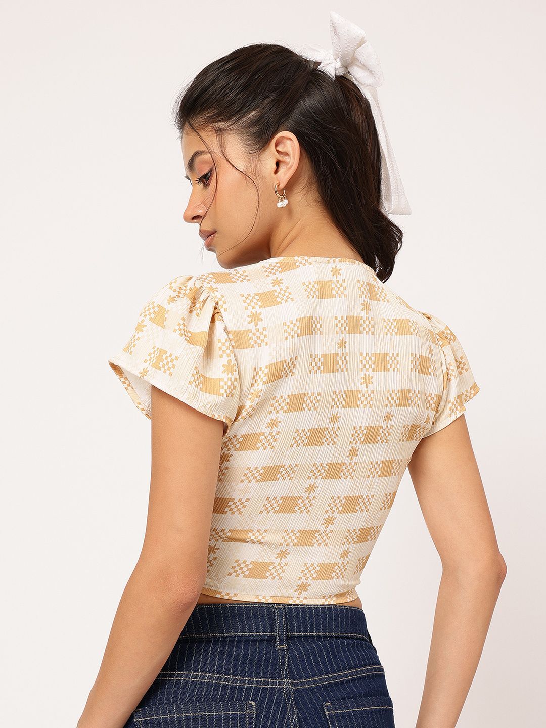 DressBerry Twisted Cut Out Detail Crop Detail
