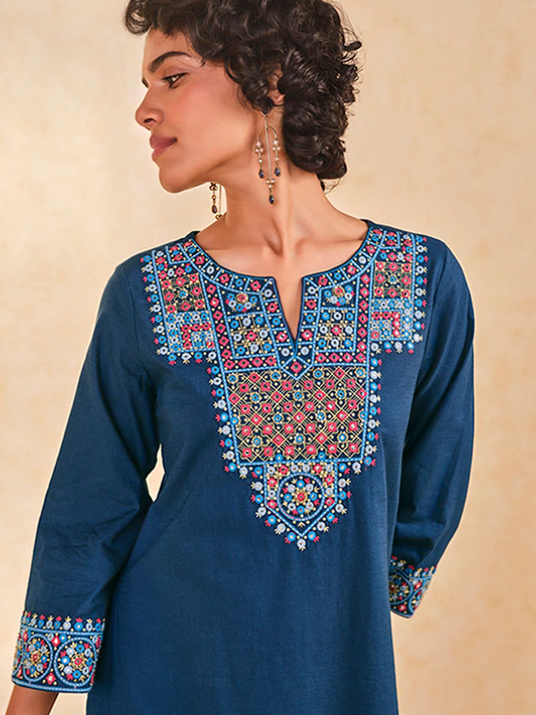 Global Desi Ethnic Motifs Yoke Design Mirror Work Pure Cotton Straight Kurta