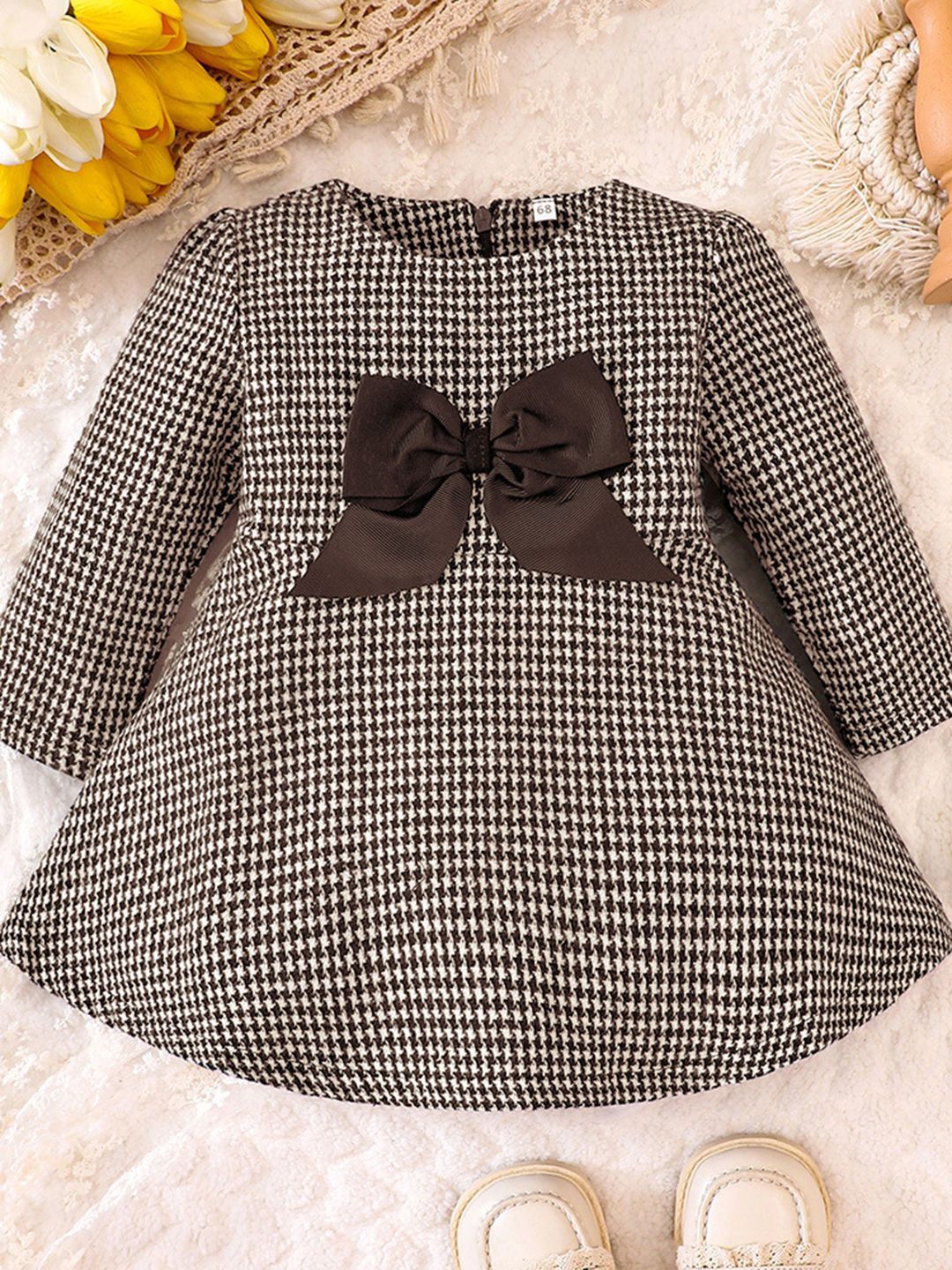 YK Girls Self Design Bow Detail Fit & Flare Dress