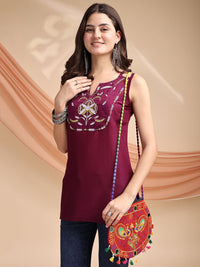 Kalini Wanita Etnik Motif Bahu Bahu Bahu Pendek Kurti