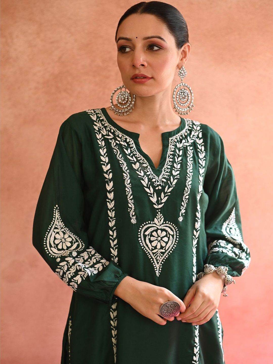 House of Chikankari Women Bottle Green Chanderi Chikankari Embroidered Kurta Set