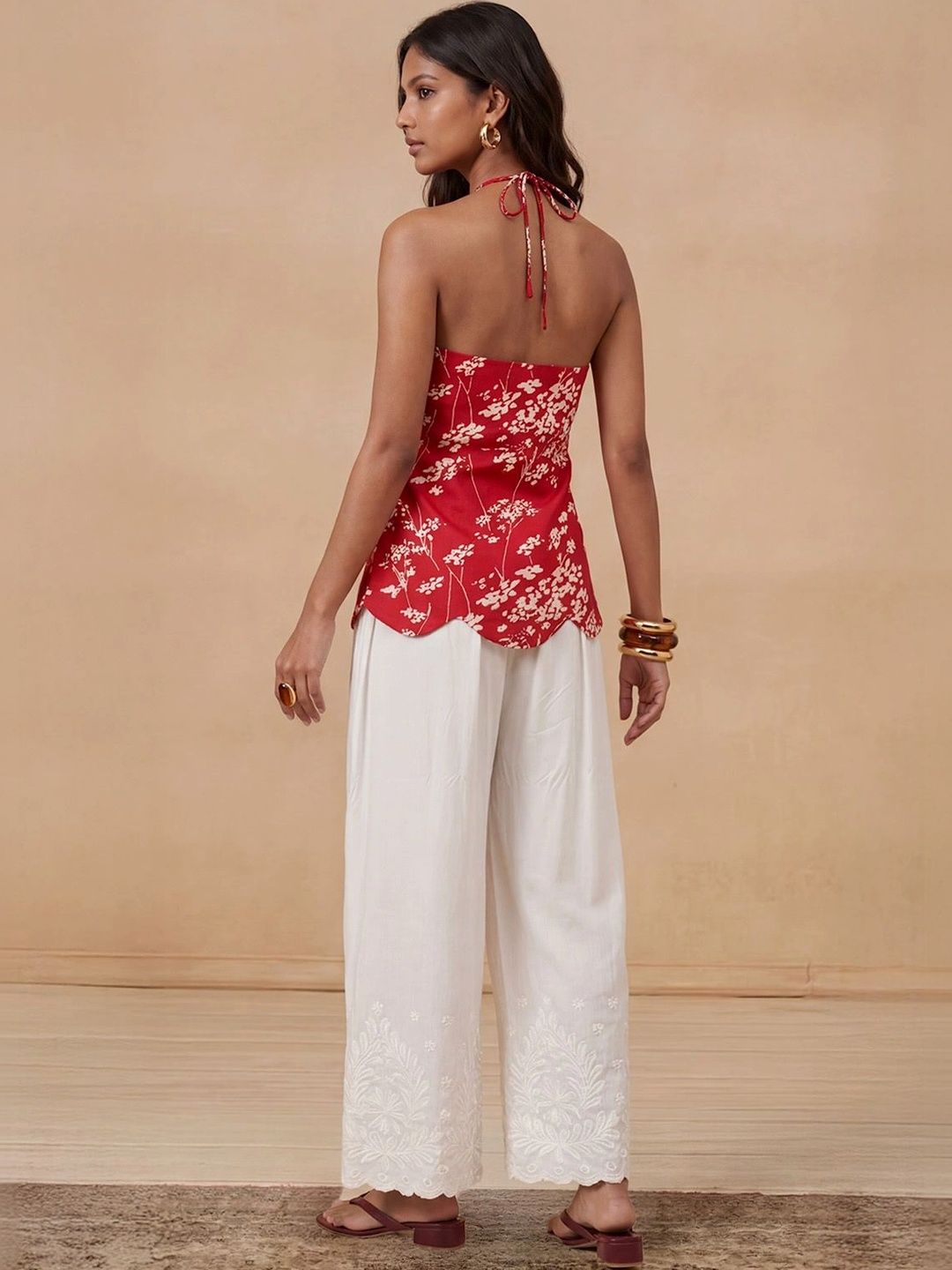 Rumah Wanita Chikankari Floral Printed Halter Leher Kurta Bunga