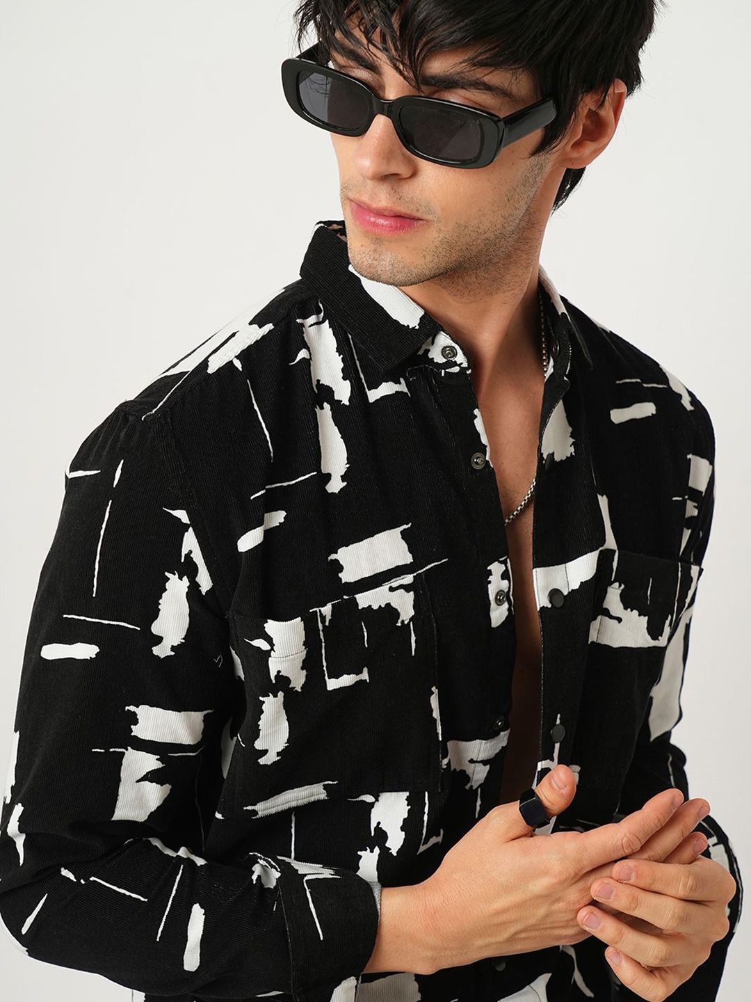 VASTRADO Men Classic Spread Collar Abstract Printed Cotton Slim Fit Casual Shirt
