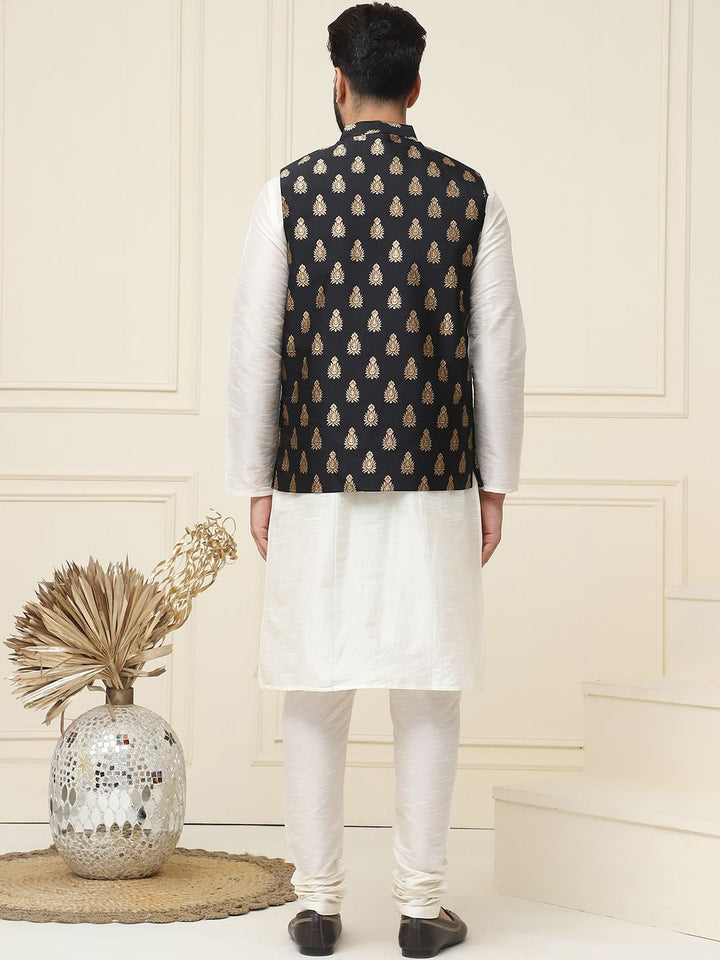 SOJANYA Mandarin Collar Kurta With Churidar & Nehru jacket