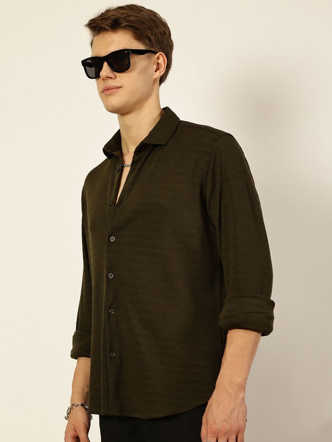 Thomas Scott Men Premium Spread Collar Horizontal Striped Casual Shirt