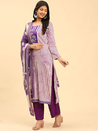 Mamicha Women Floral Printed Regular Pure Cotton Kurta with Palazzos & With Dupatta