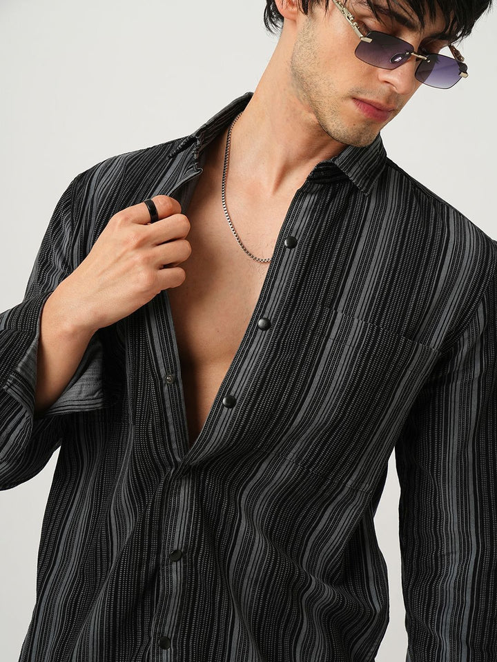 VASTRADO Men Classic Spread Collar Vertical Striped Cotton Slim Fit Casual Shirt