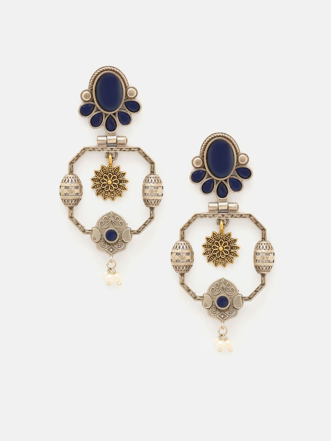 Priyaasi Silver-Pakal Batu Kontemporari Berkala & Manik-manik Anting-anting Kemp