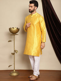 Anouk Yellow Mandarin Collar Geometric Woven Design Kurta Sutera Jacquard dengan Piyama