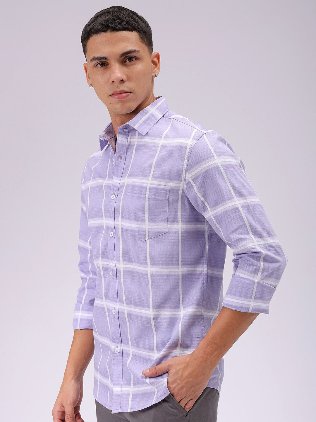 The Indian Garage Co Men Cutaway Collar Checked Cotton Slim Fit Casual Shirt