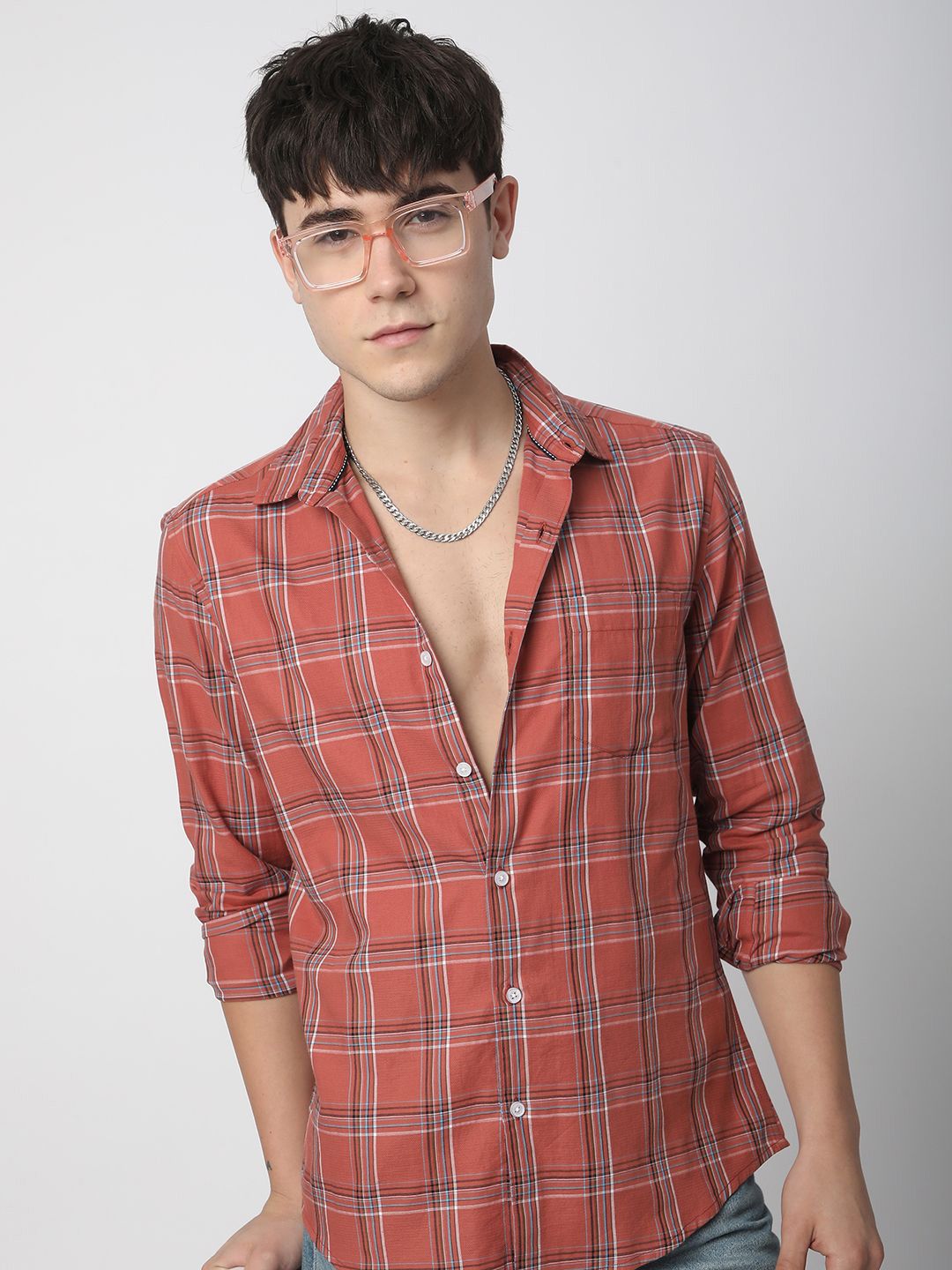 VASTRADO Men Classic Slim Fit Opaque Checked Casual Shirt
